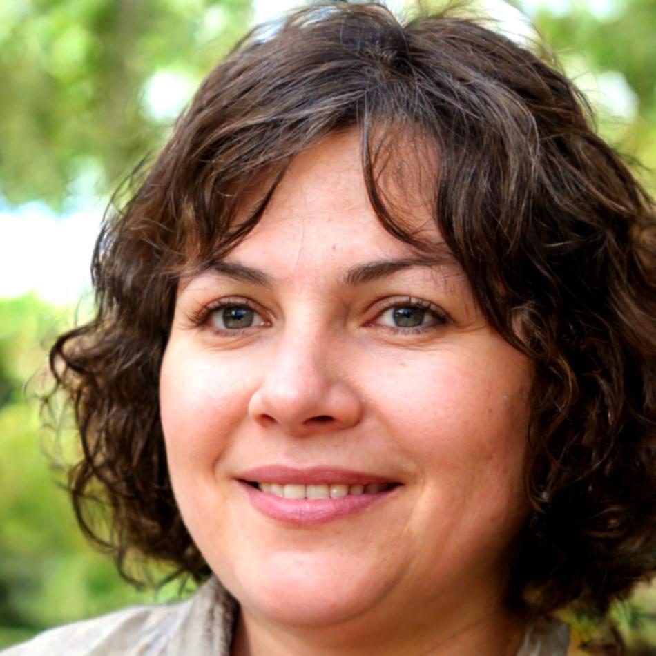 Esperanza Molina, Directora de Estrategia Financiera